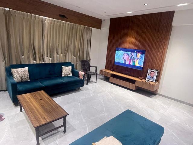 3 BHK Apartment in Vesu for rent Surat. The reference number is 19064325