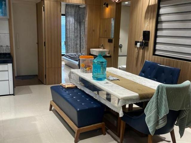 3 BHK Apartment in Vesu for rent Surat. The reference number is 19280793
