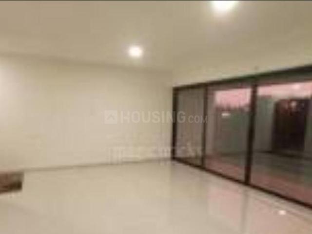 3 BHK Apartment in Vesu for rent Surat. The reference number is 20097804