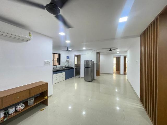 3 BHK Apartment in Vesu for rent Surat. The reference number is 20686840