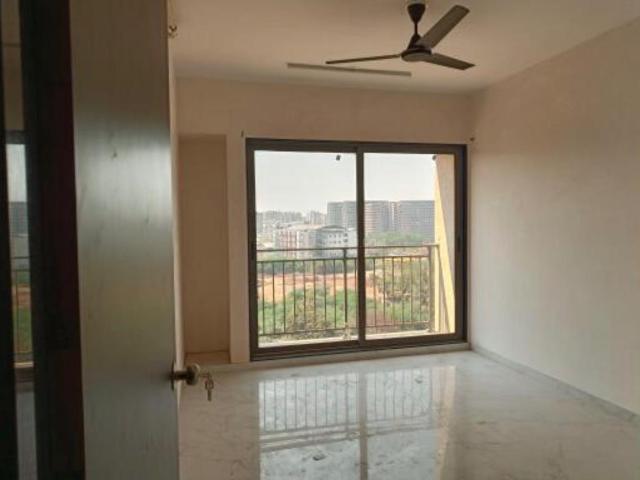 3 BHK Apartment in Vesu for rent Surat. The reference number is 20804229