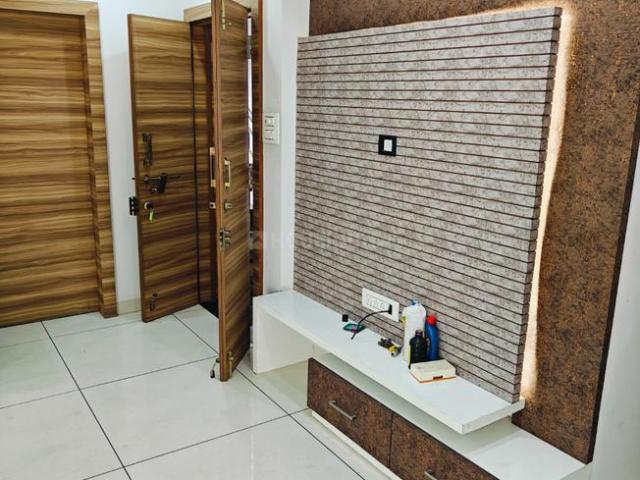 3 BHK Apartment in Vijay Nagar for rent Indore. The reference number is 15737750