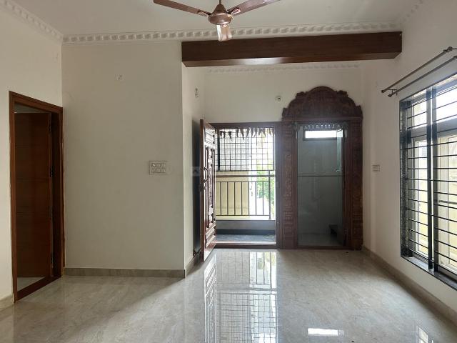 3 BHK Apartment in Vijayanagar for rent Bengaluru. The reference number is 16919798