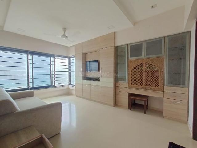 3 BHK Apartment in Vikhroli East for rent Mumbai. The reference number is 18217850