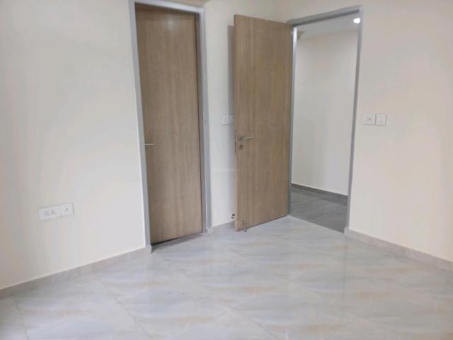 3 BHK Apartment in Vikhroli East for rent Mumbai. The reference number is 19940982
