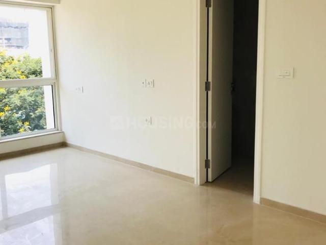 3 BHK Apartment in Vikhroli East for rent Mumbai. The reference number is 20401729