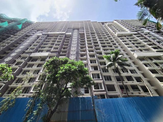 3 BHK Apartment in Vikhroli East for resale Mumbai. The reference number is 14795237