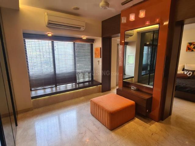 3 BHK Apartment in Vikhroli West for rent Mumbai. The reference number is 20406143