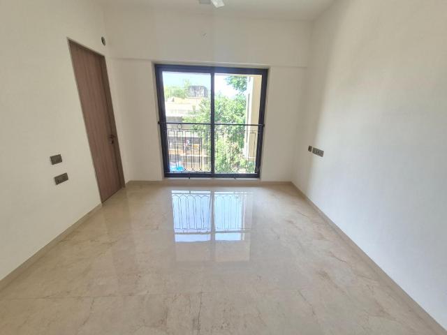 3 BHK Apartment in Vile Parle West for rent Mumbai. The reference number is 20272563