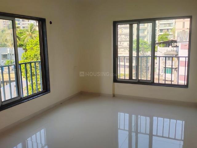 3 BHK Apartment in Vile Parle West for resale Mumbai. The reference number is 16661668