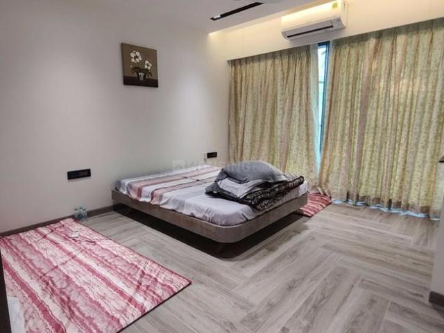 3 BHK Apartment in Vile Parle West for resale Mumbai. The reference number is 18755746