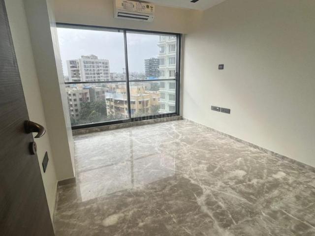 3 BHK Apartment in Vile Parle West for resale Mumbai. The reference number is 18755772