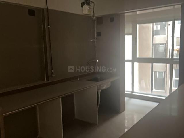 3 BHK Apartment in Vile Parle West for resale Mumbai. The reference number is 19204991
