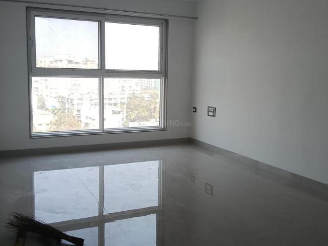 3 BHK Apartment in Vile Parle West for resale Mumbai. The reference number is 19483854