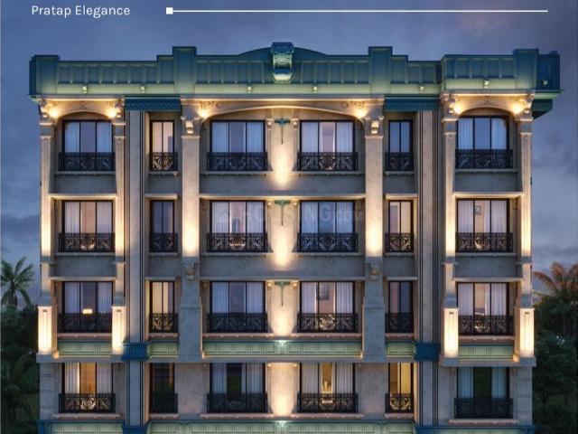 3 BHK Apartment in Vile Parle West for resale Mumbai. The reference number is 20069363