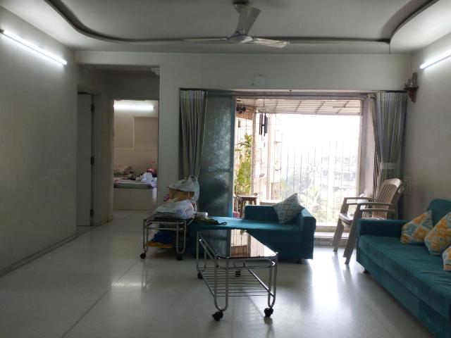 3 BHK Apartment in Vile Parle East for rent Mumbai. The reference number is 13562951