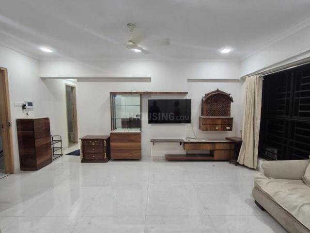 3 BHK Apartment in Vile Parle East for rent Mumbai. The reference number is 19826846