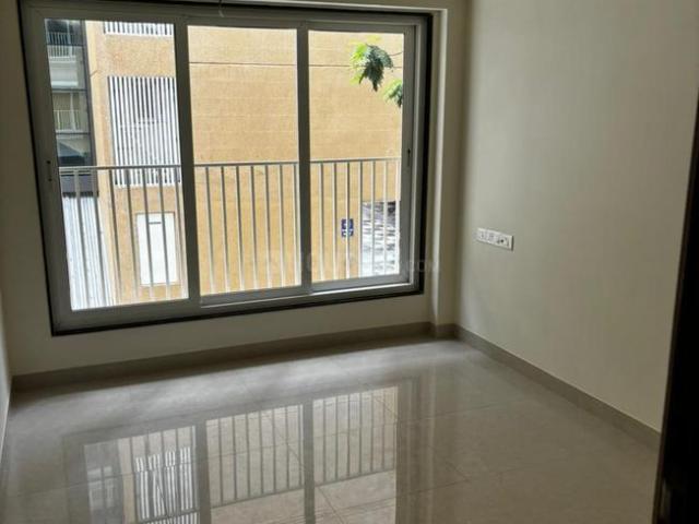 3 BHK Apartment in Vile Parle East for rent Mumbai. The reference number is 20315539