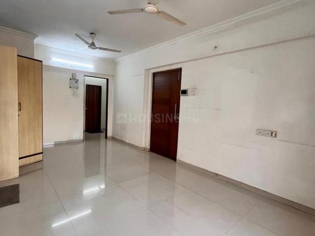 3 BHK Apartment in Vile Parle East for resale Mumbai. The reference number is 20054212
