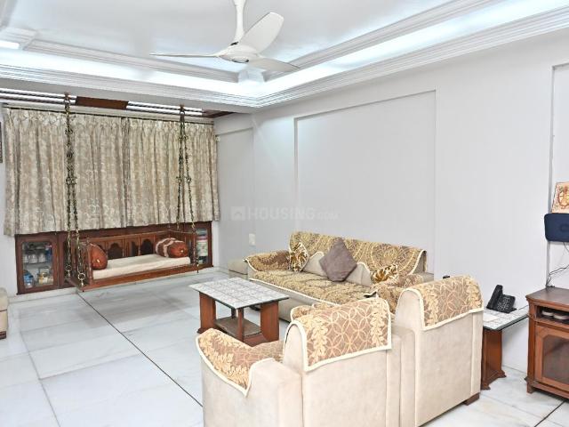 3 BHK Apartment in Vile Parle East for resale Mumbai. The reference number is 20789334