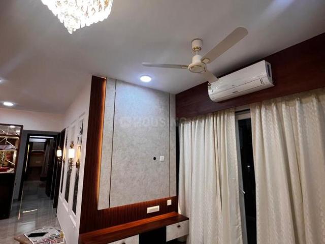 3 BHK Apartment in Viman Nagar for rent Pune. The reference number is 20742838