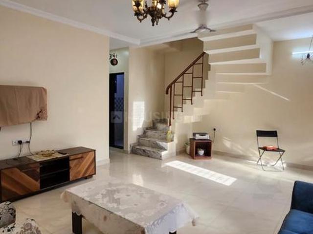 3 BHK Apartment in Viman Nagar for rent Pune. The reference number is 20812027
