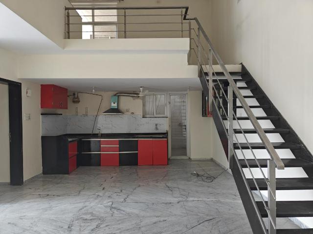3 BHK Apartment in Viman Nagar for resale Pune. The reference number is 16909740