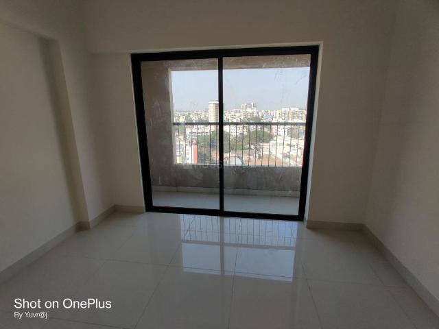 3 BHK Apartment in Viman Nagar for resale Pune. The reference number is 12611415