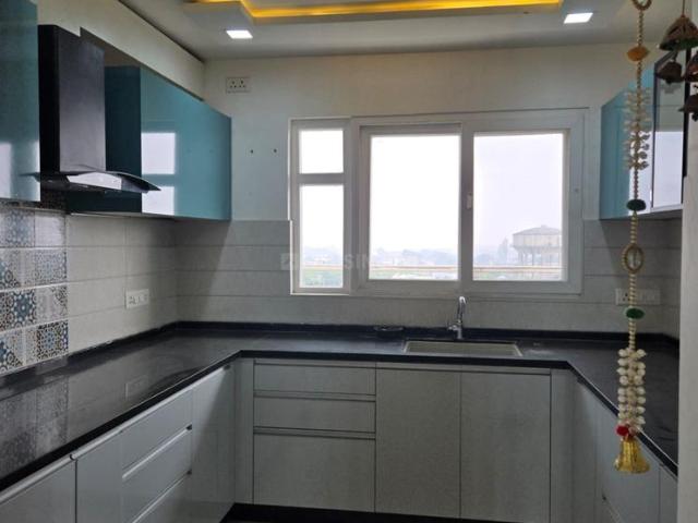 3 BHK Apartment in Vrindavan Yojana for rent Lucknow. The reference number is 18938891