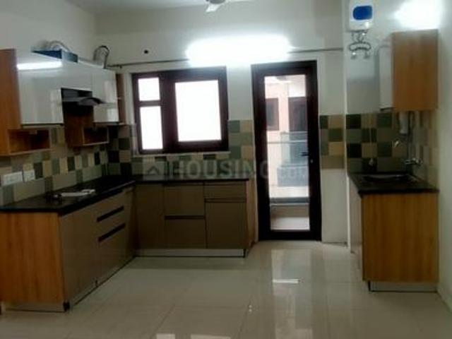 3 BHK Apartment in Vrindavan Yojana for rent Lucknow. The reference number is 19431193