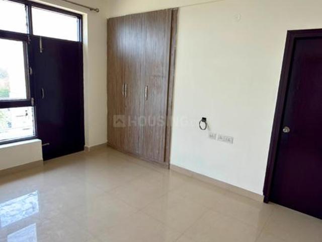 3 BHK Apartment in Vrindavan Yojana for rent Lucknow. The reference number is 20410702