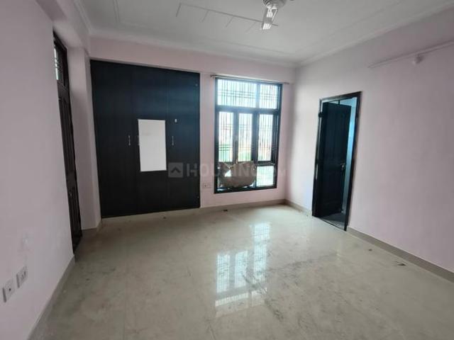 3 BHK Apartment in Vrindavan Yojana for rent Lucknow. The reference number is 20873026