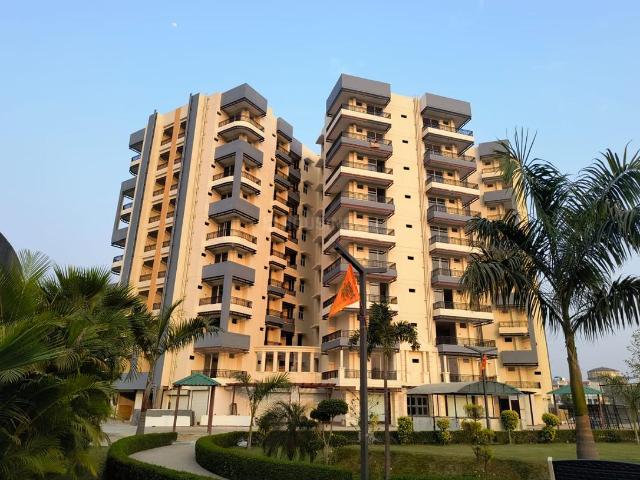 3 BHK Apartment in Vrindavan Yojana for resale Lucknow. The reference number is 14278040