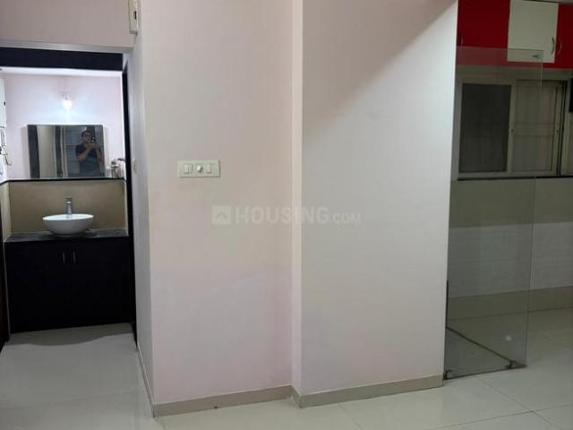 3 BHK Apartment in Yerawada for resale Pune. The reference number is 20755912