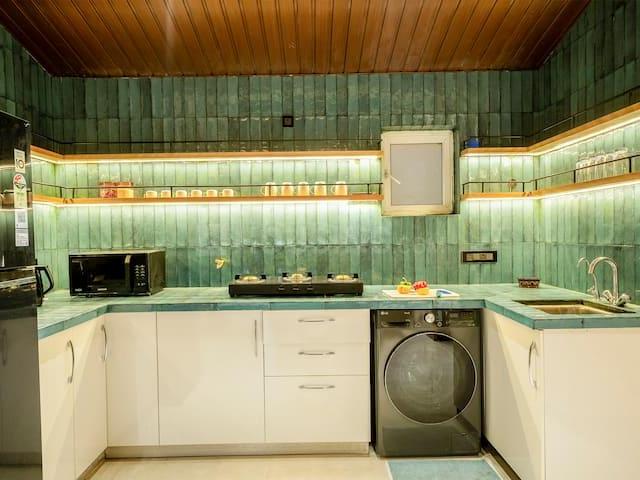 3 BHK Apartment in Zadeshwar for rent Bharuch. The reference number is 19798435