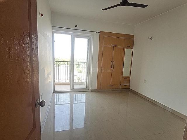 3 BHK Apartment in Zeta I for resale Greater Noida. The reference number is 20245923