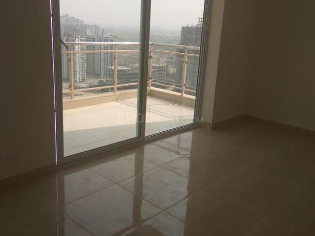 3 BHK Apartment in Zeta I for resale Greater Noida. The reference number is 20587334