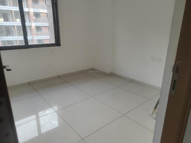 3 BHK Apartment in Zundal for rent Ahmedabad. The reference number is 19963983
