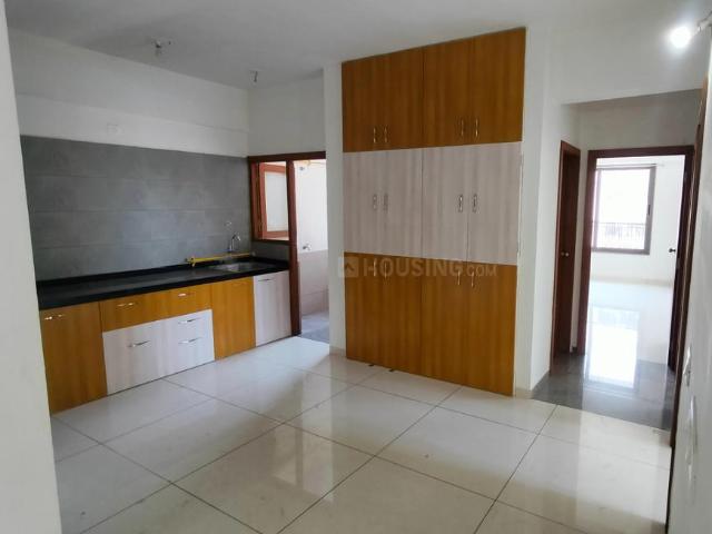 3 BHK Apartment in Zundal for rent Ahmedabad. The reference number is 20185298