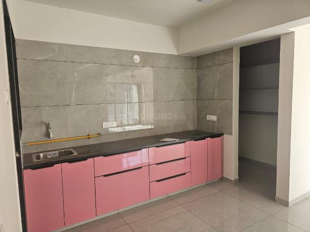 3 BHK Apartment in Zundal for rent Ahmedabad. The reference number is 20243771