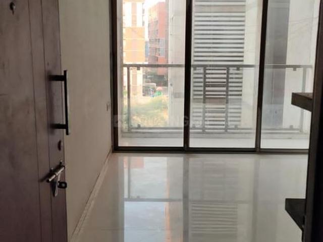 3 BHK Apartment in Zundal for rent Ahmedabad. The reference number is 20327540
