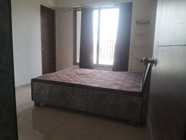 3 BHK Apartment in Zundal for rent Ahmedabad. The reference number is 20516097