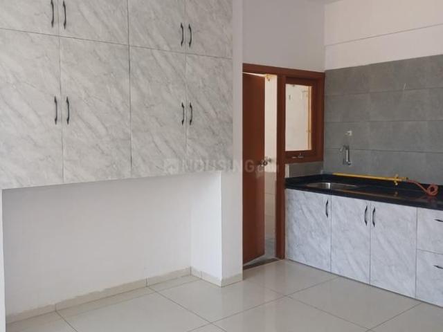 3 BHK Apartment in Zundal for rent Ahmedabad. The reference number is 20793039