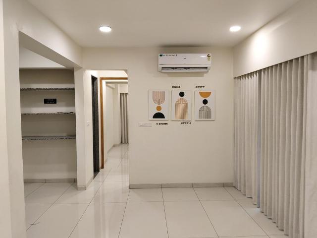 3 BHK Apartment in Zundal for resale Ahmedabad. The reference number is 19731797