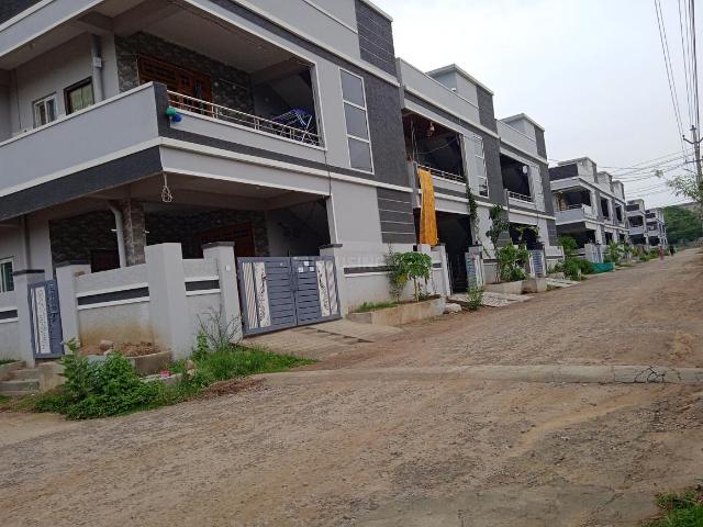3 BHK Duplex in Chitkul Patancheru for resale Sangareddy. The reference number is 20377677