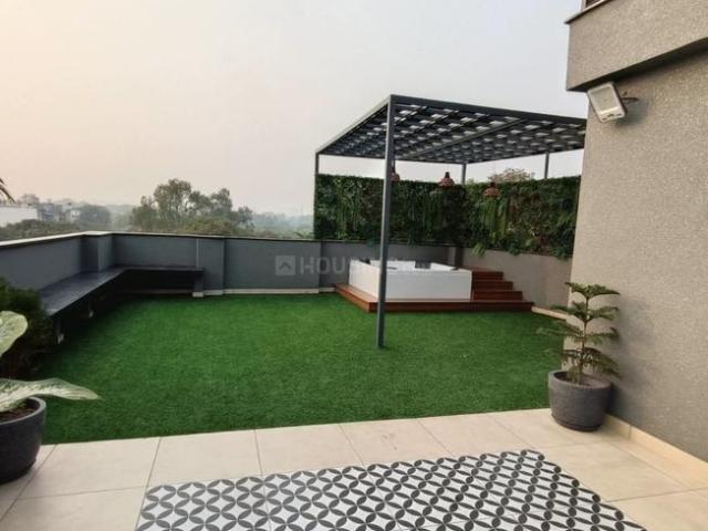 3 BHK Duplex in Chittaranjan Park for resale New Delhi. The reference number is 20392155