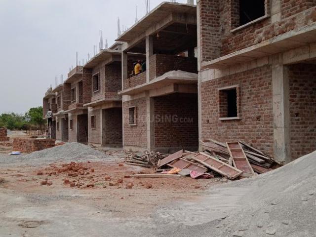 3 BHK Duplex in Bhanur for resale Sangareddy. The reference number is 20295086