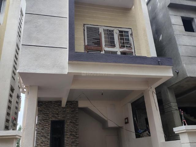3 BHK Duplex in Gandhi Nagar for rent Pune. The reference number is 17377051