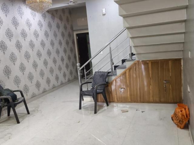 3 BHK Duplex in Gandhi Path West for rent Jaipur. The reference number is 20650169