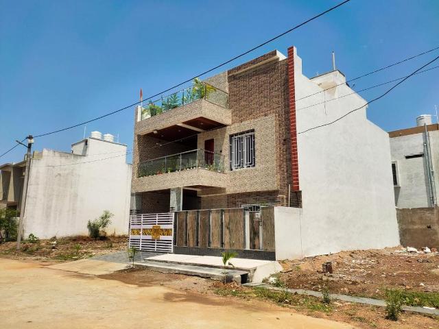 3 BHK Duplex in Dunda for resale Raipur. The reference number is 20496747